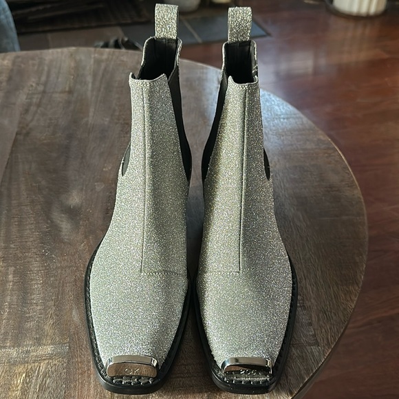 Calvin Klein 205w39NYC Metallic Silver Ankle Boots - Picture 1 of 7